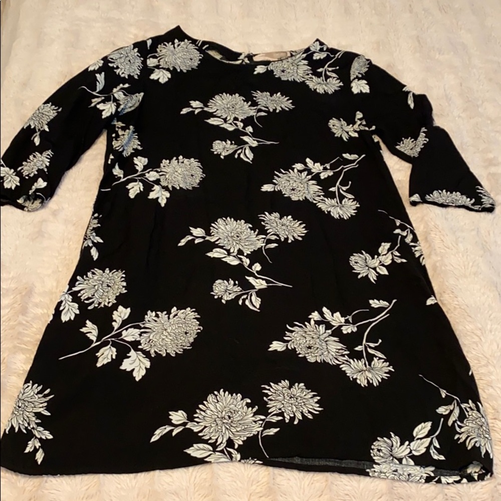 3/4 sleeve shift dress